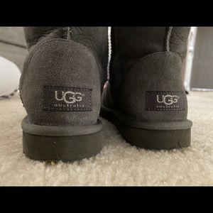 UGGS Size 6